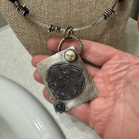 substantial sterling silver amethyst Druzy  Heart leather choker - Picture 4 of 7